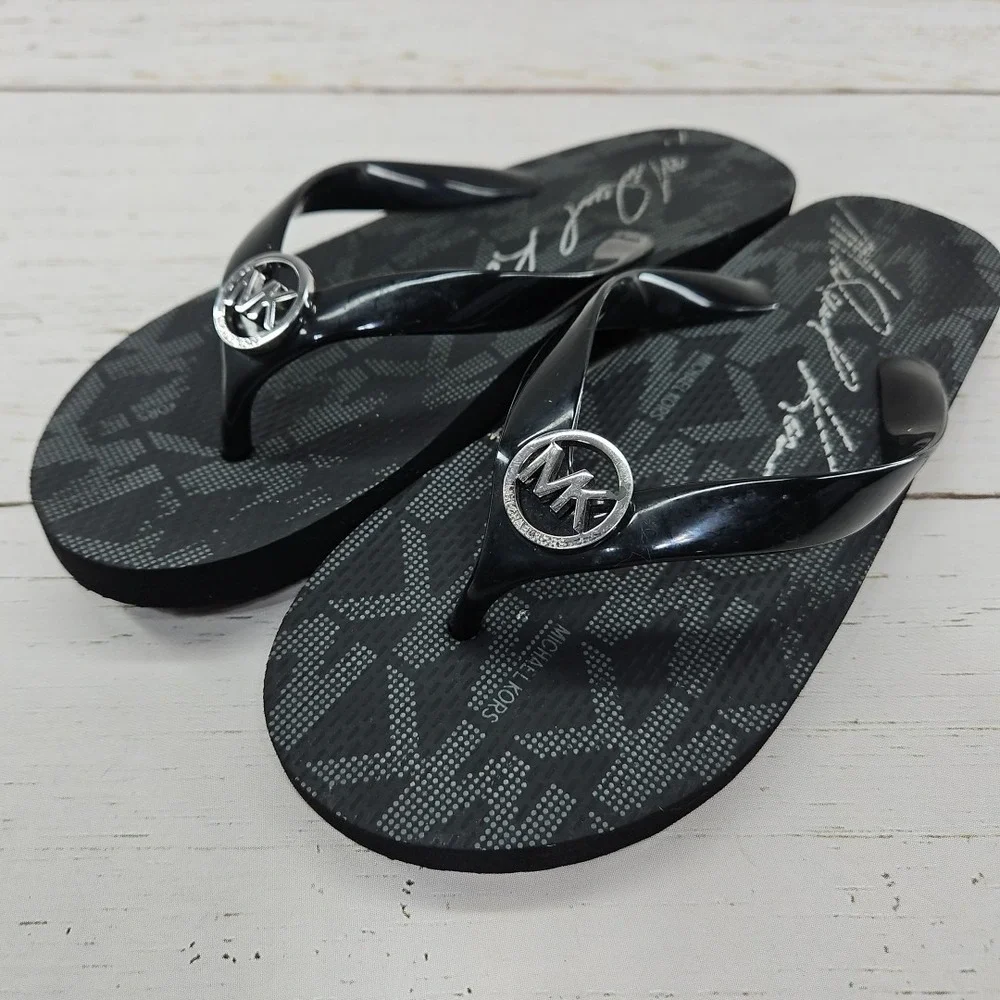 Michael Kors Womens 7 Bedford Sandals Signature PVC Black Silver Logo Flip Flops